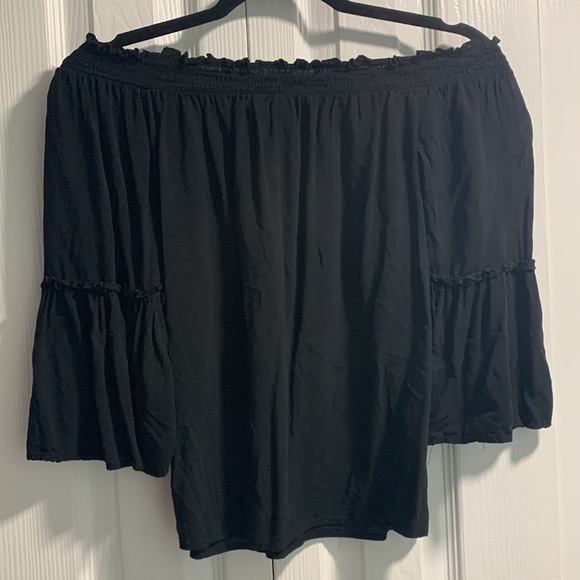 Black Hippie Rose Off the Shouldet Top - Picture 7 of 7